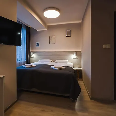 Avalon 3*